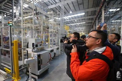 開(kāi)業(yè)慶典:工廠竣工暨產(chǎn)品下線活動(dòng)